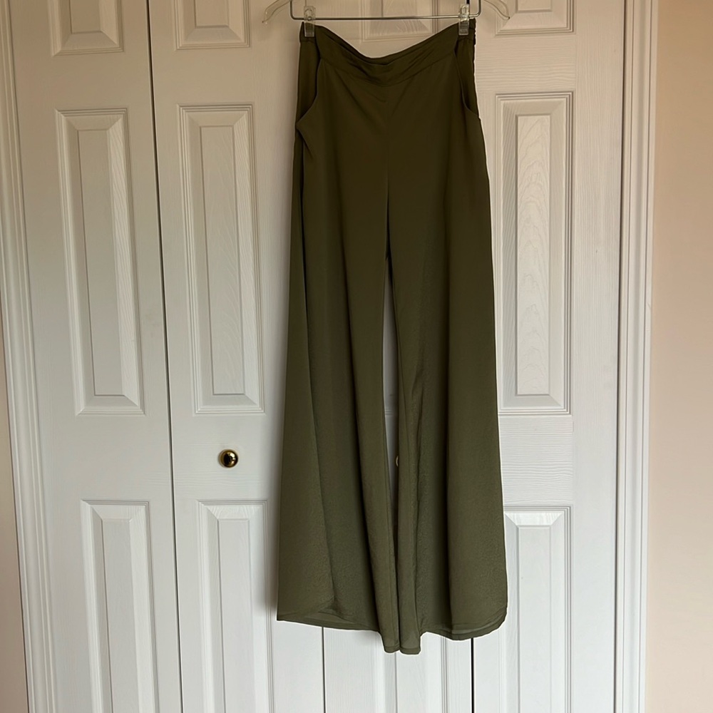 Wide leg trouser